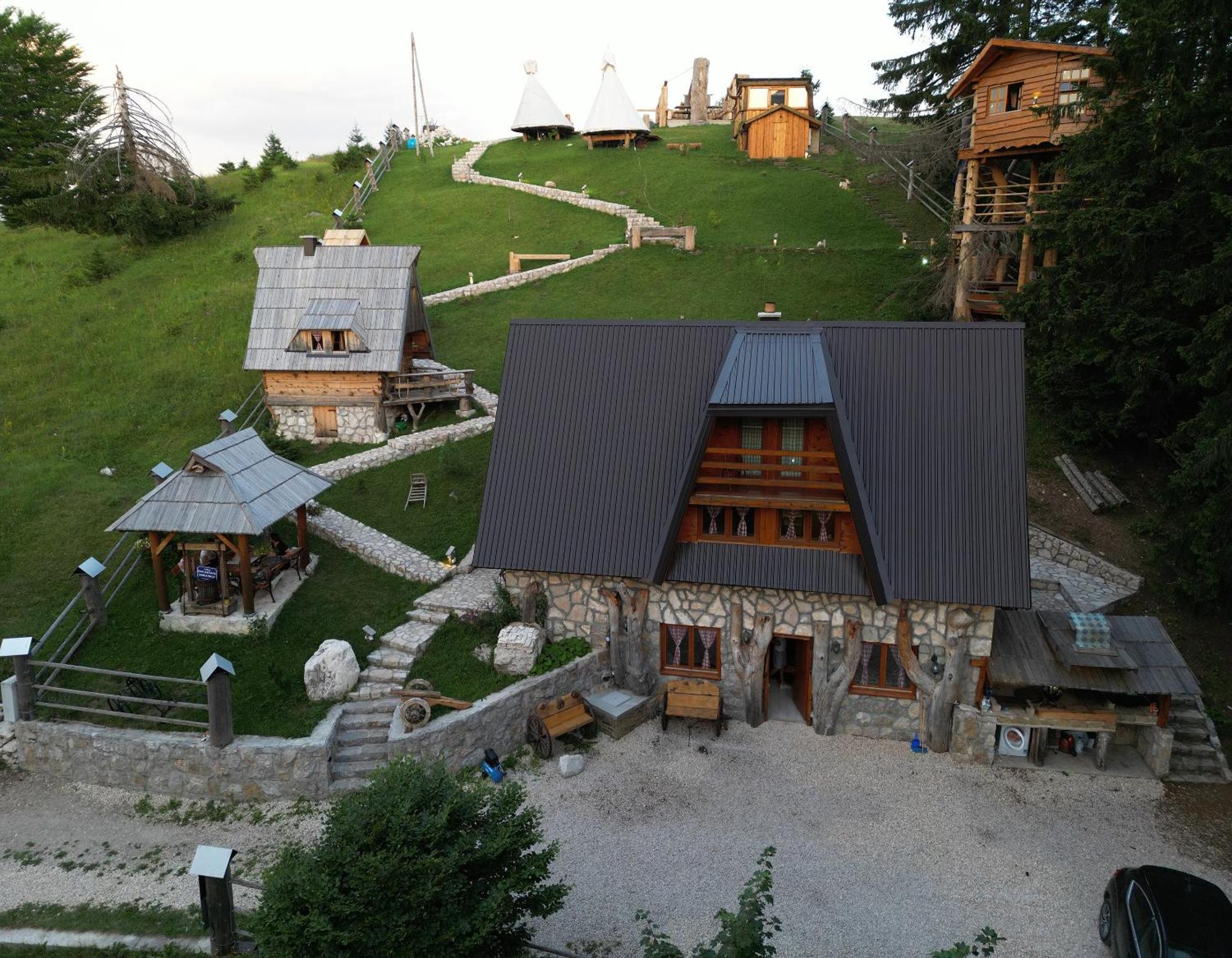Žabljak 普拉尼纳尔斯基多姆耐维登欧旅馆酒店 外观 照片